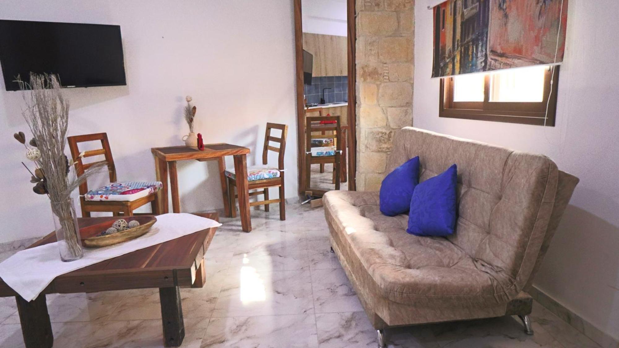 La Hacienda Cyprus Hotell Limassol Exteriör bild