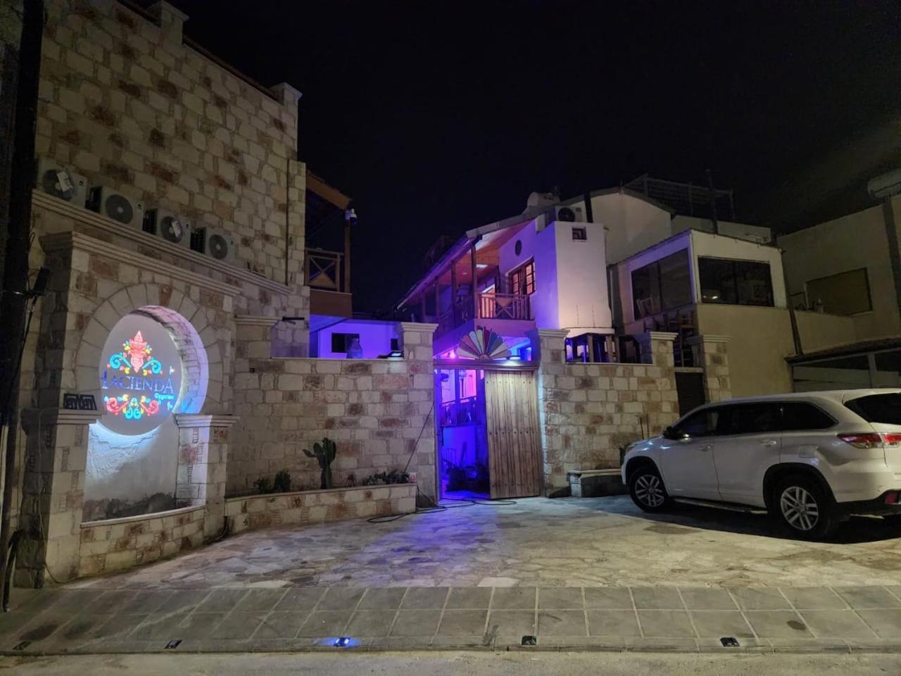 La Hacienda Cyprus Hotell Limassol Exteriör bild